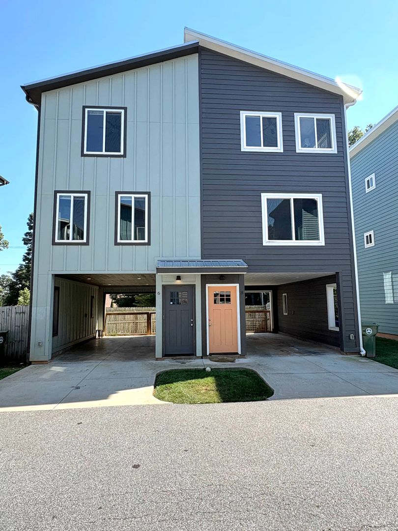 Arden House: 6 West Citra Street