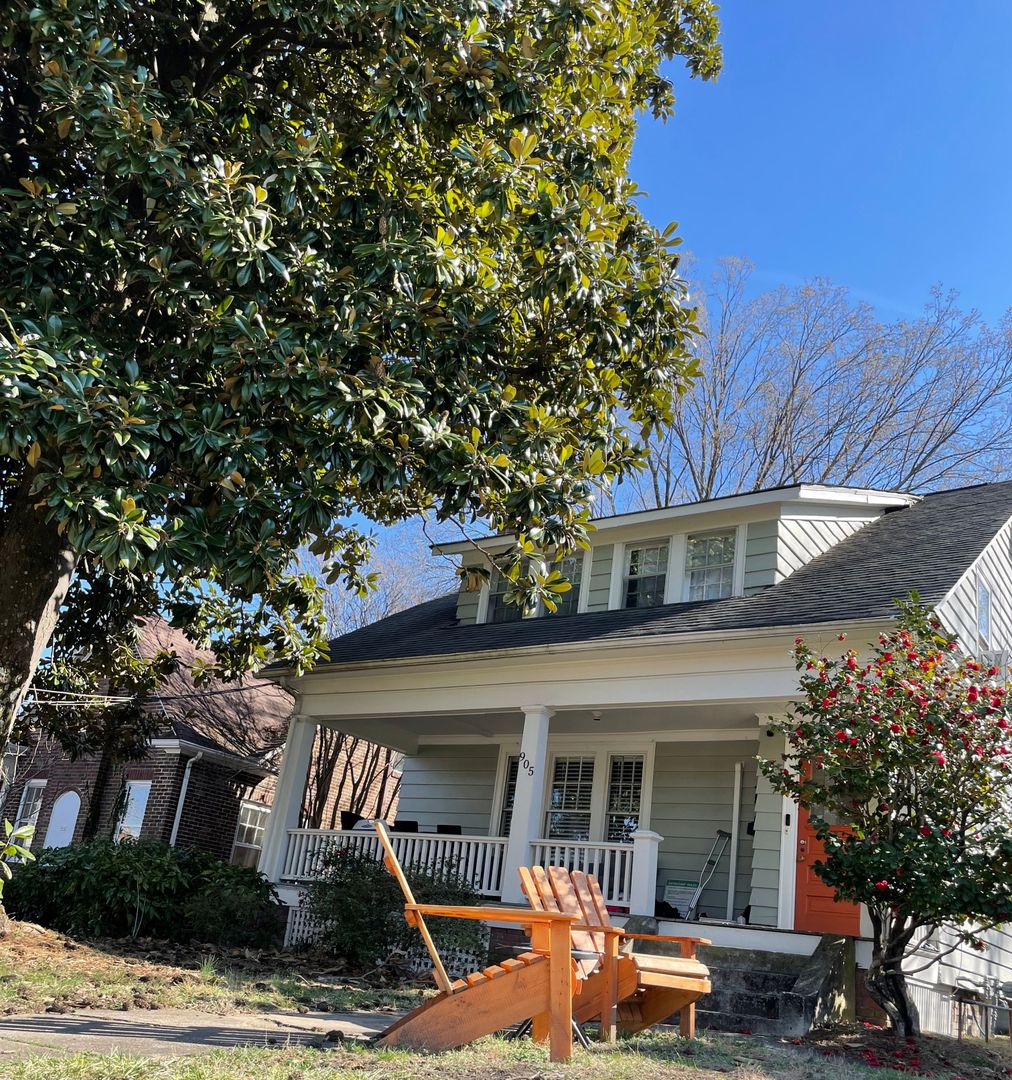 Greensboro House: 905 A W McGee Street