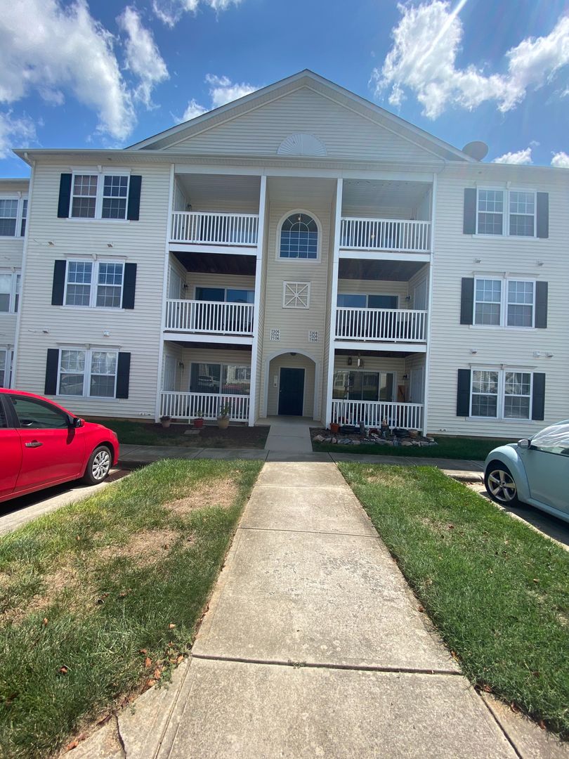 Kernersville House: 7308 McConnell Drive