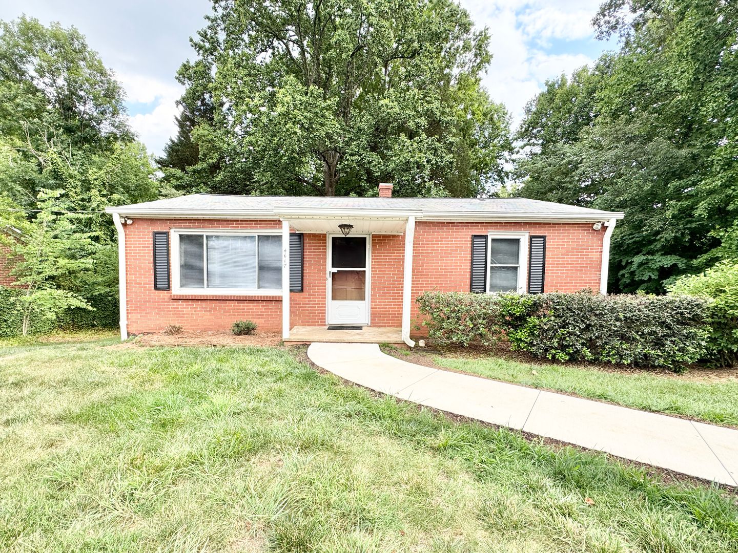 Greensboro House: 4617 Tower Road