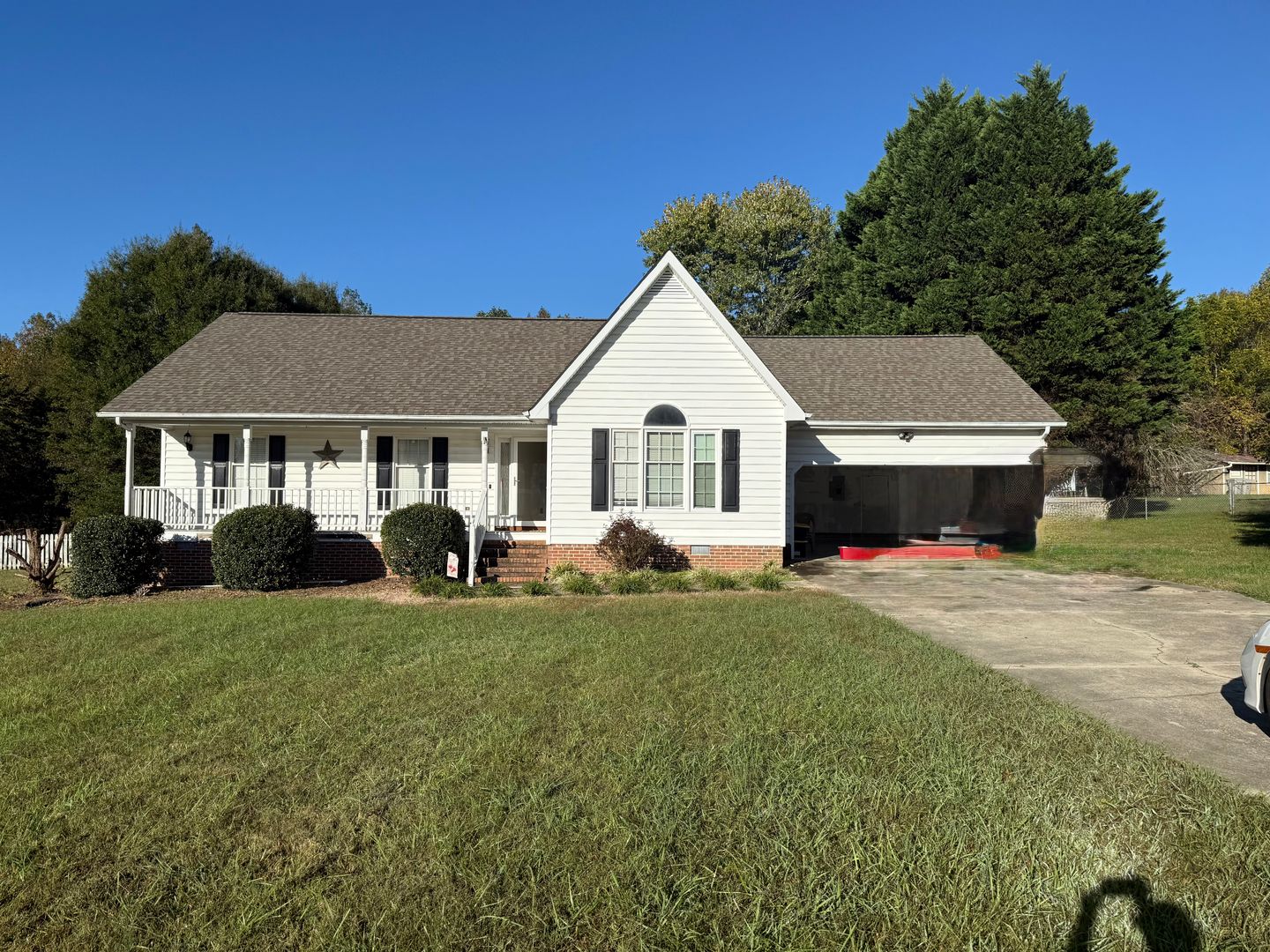 Greensboro House: 2002 Sheree Court