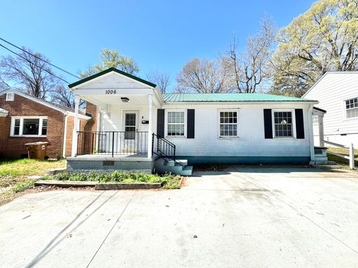 1 BR Duplex – photo 1