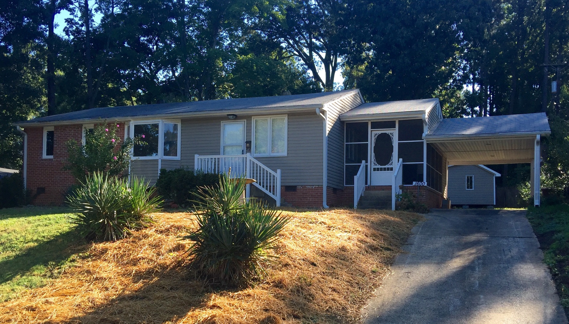 Greensboro House: 1600 Piper Place