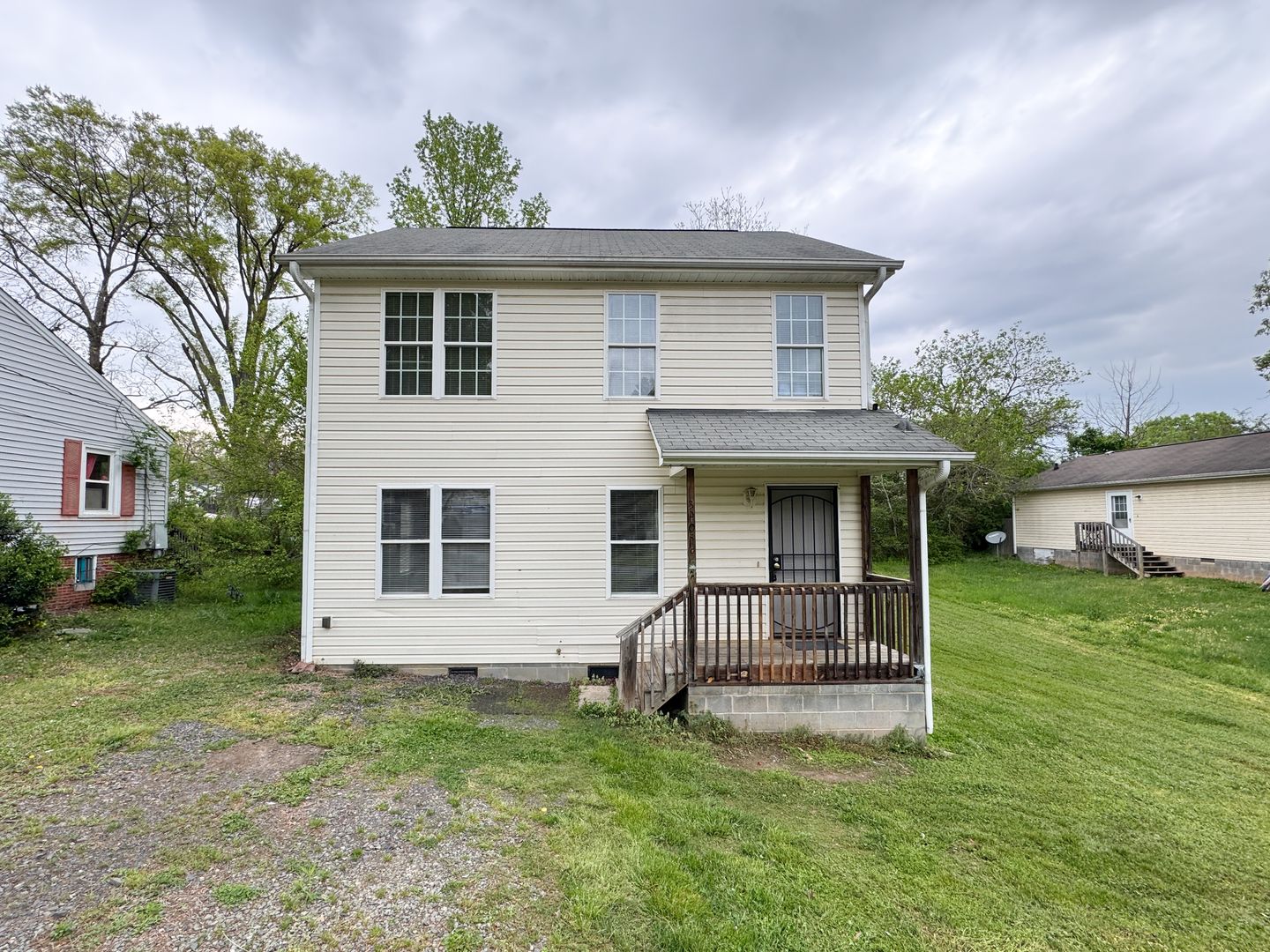 Greensboro House: 3905 Schisler Dr