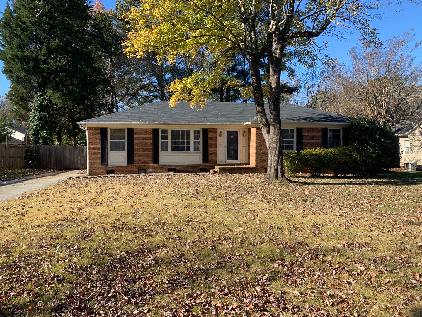 Greensboro House: 5303 Ainsworth Drive