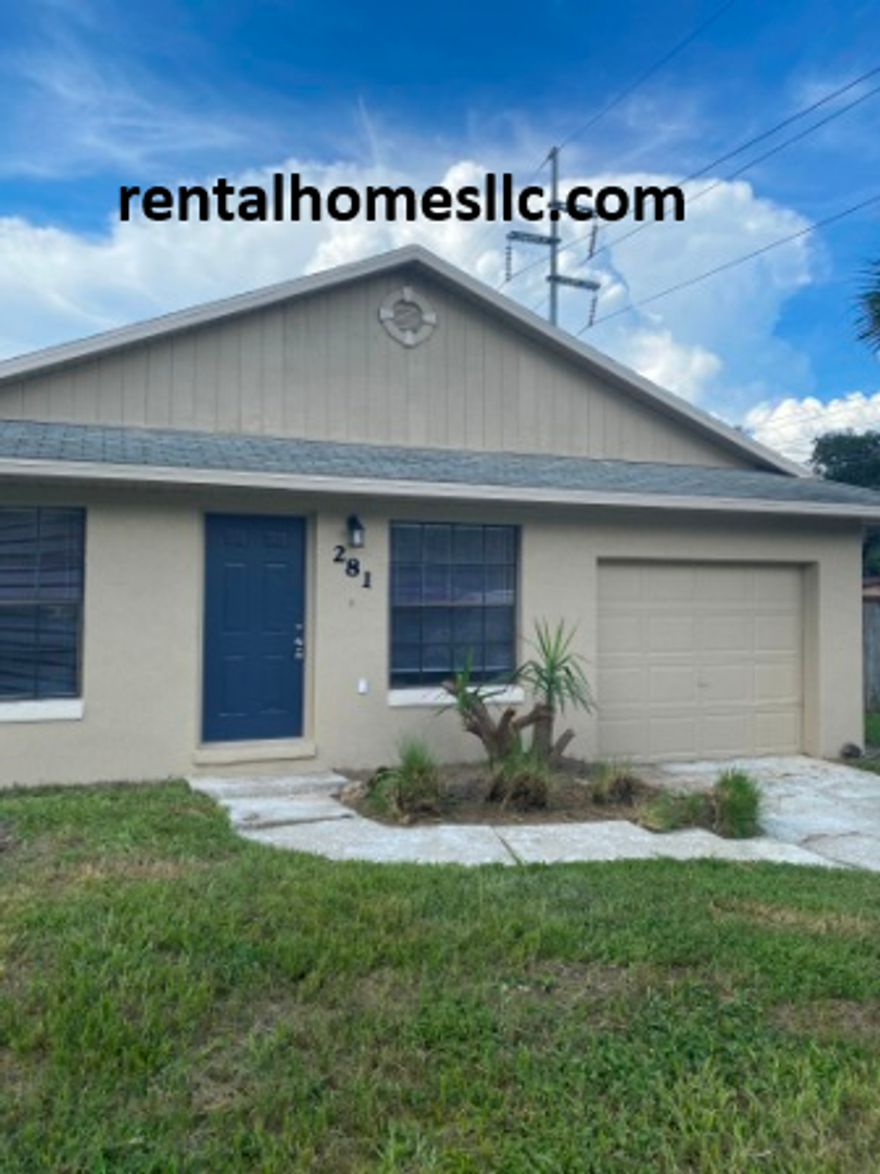 Longwood House: 281 E. Bay Ave.