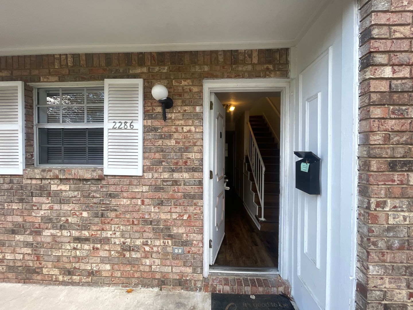 Hoover Apartment: 2286-2298 Chapel Rd