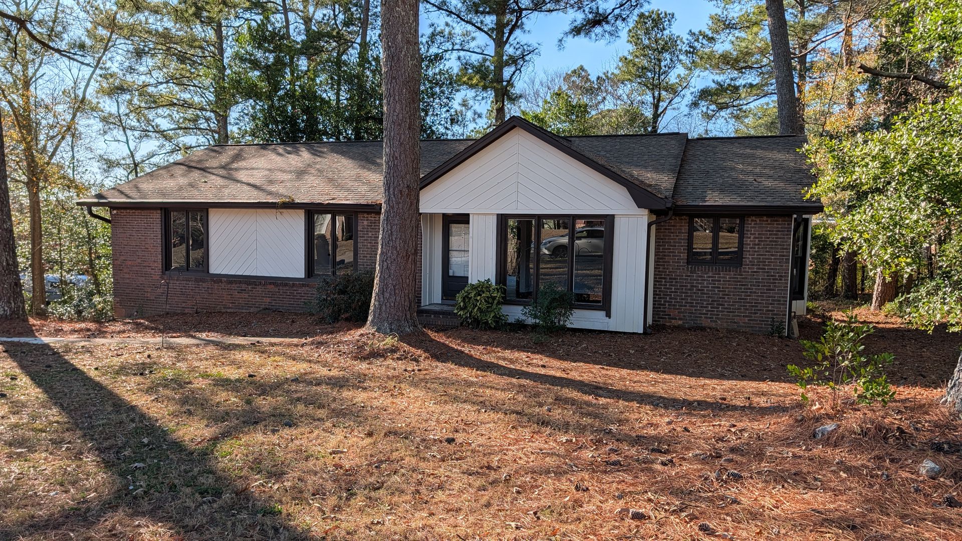 Birmingham House: 2104 11th Pl NW