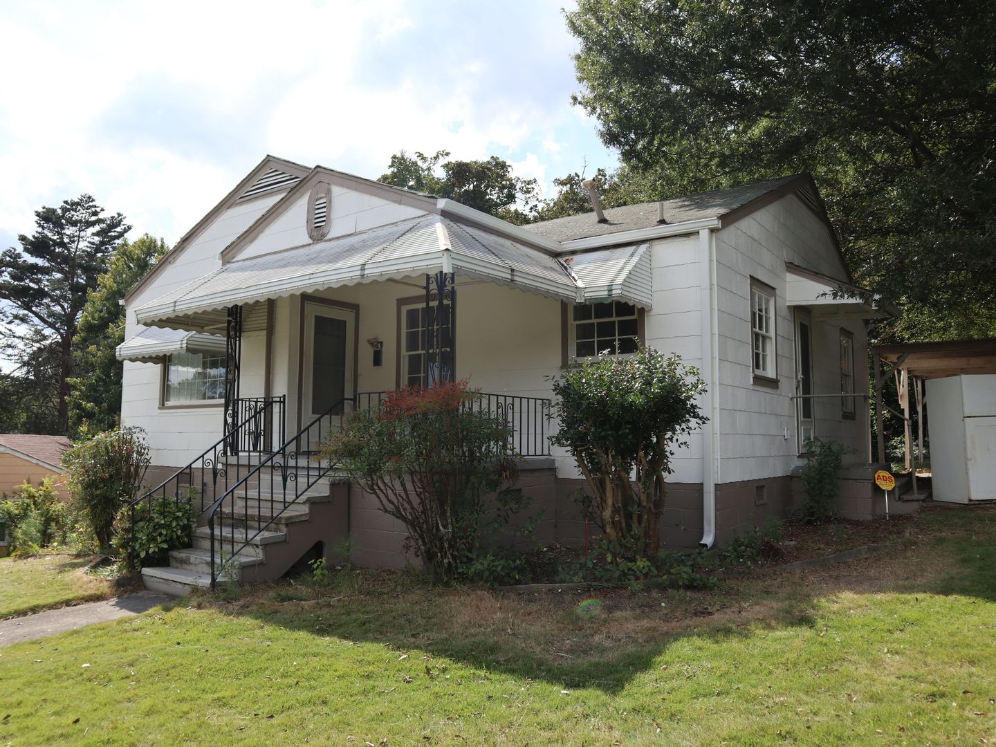 Birmingham House: 624 Beverly Dr