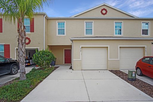 467 Arbor Lakes Dr, Davenport, FL 33896