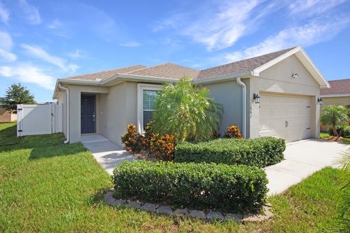 661 Persian Dr, Haines City, FL 33844