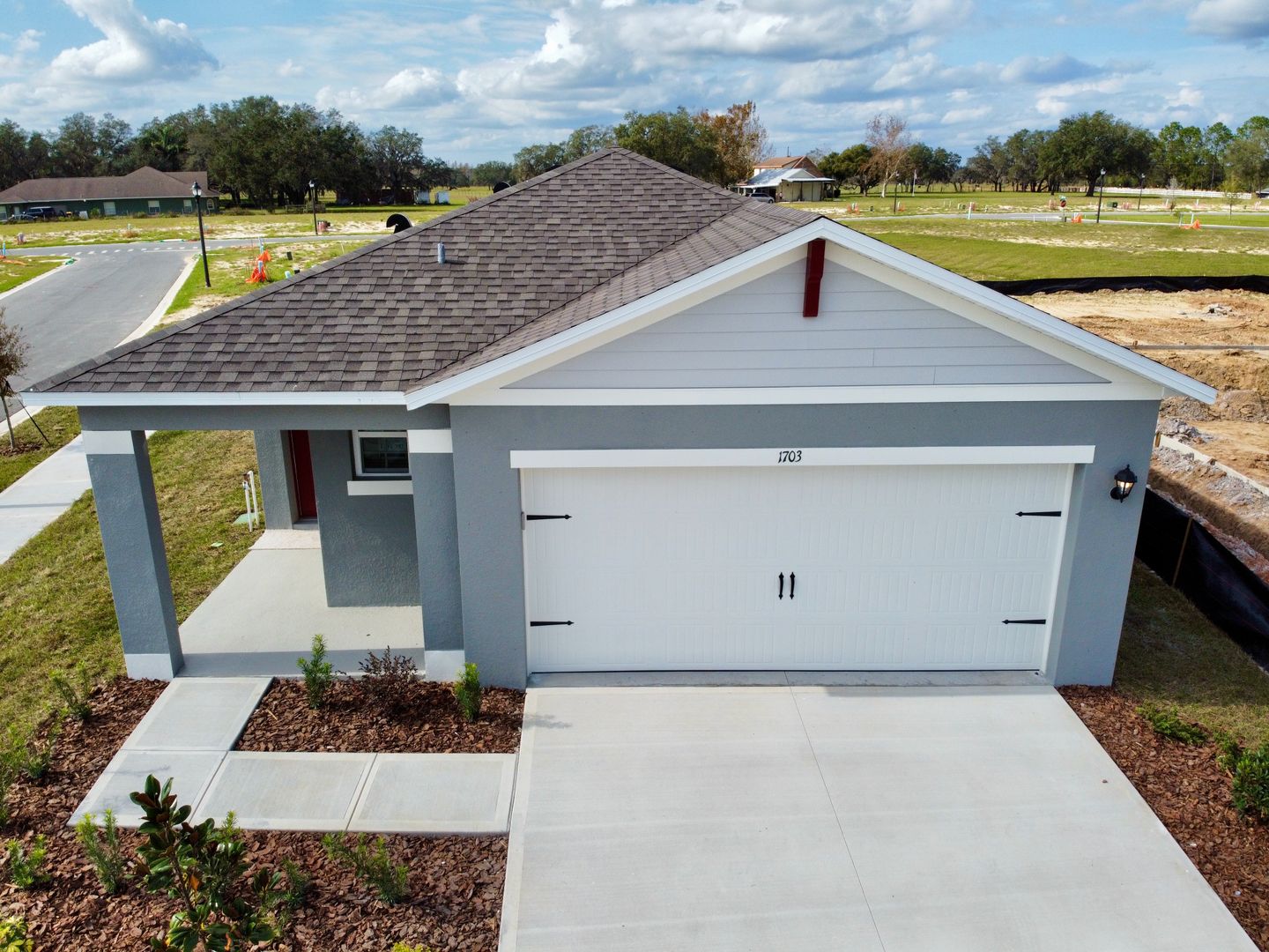 Davenport House: 1703 Post Oak Dr