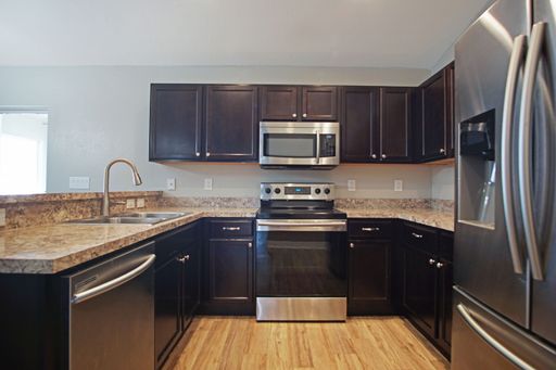 Listing photo thumbnail