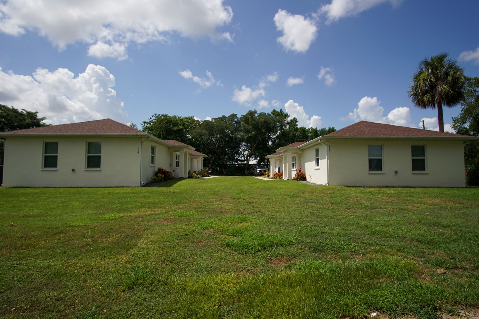 Davenport House: 217 Maple St. W