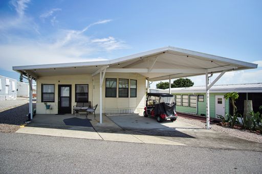251 Patterson Rd Lot C13, Haines City, FL 33844