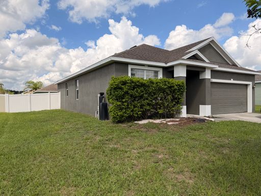 Listing photo thumbnail