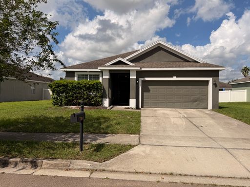 633 Highland Meadows Avenue, Davenport, FL 33837