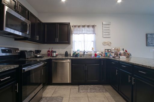 Listing photo thumbnail