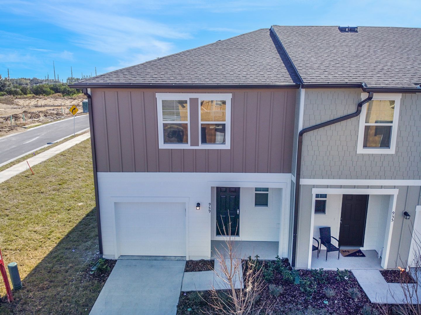 Davenport House: 959 Grandin St.