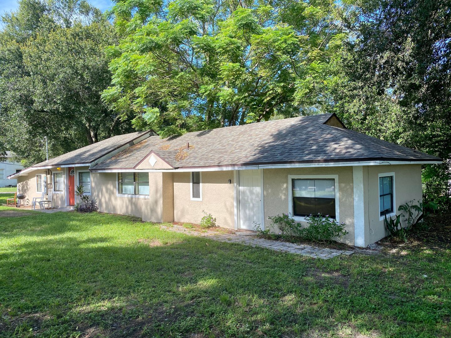 Lake Wales House: 508 S 8th St