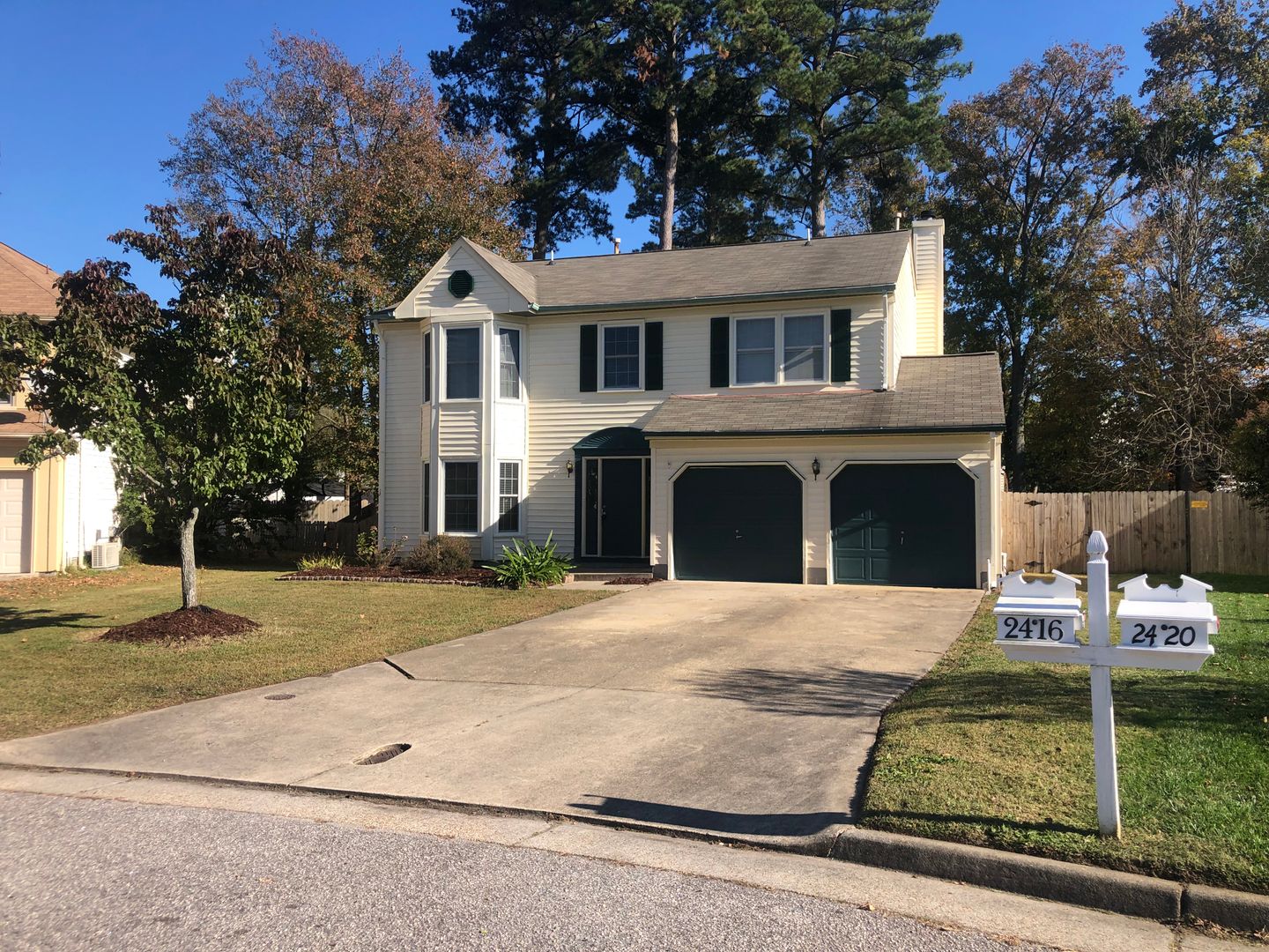 Virginia Beach House: 2416 Creekmore Court
