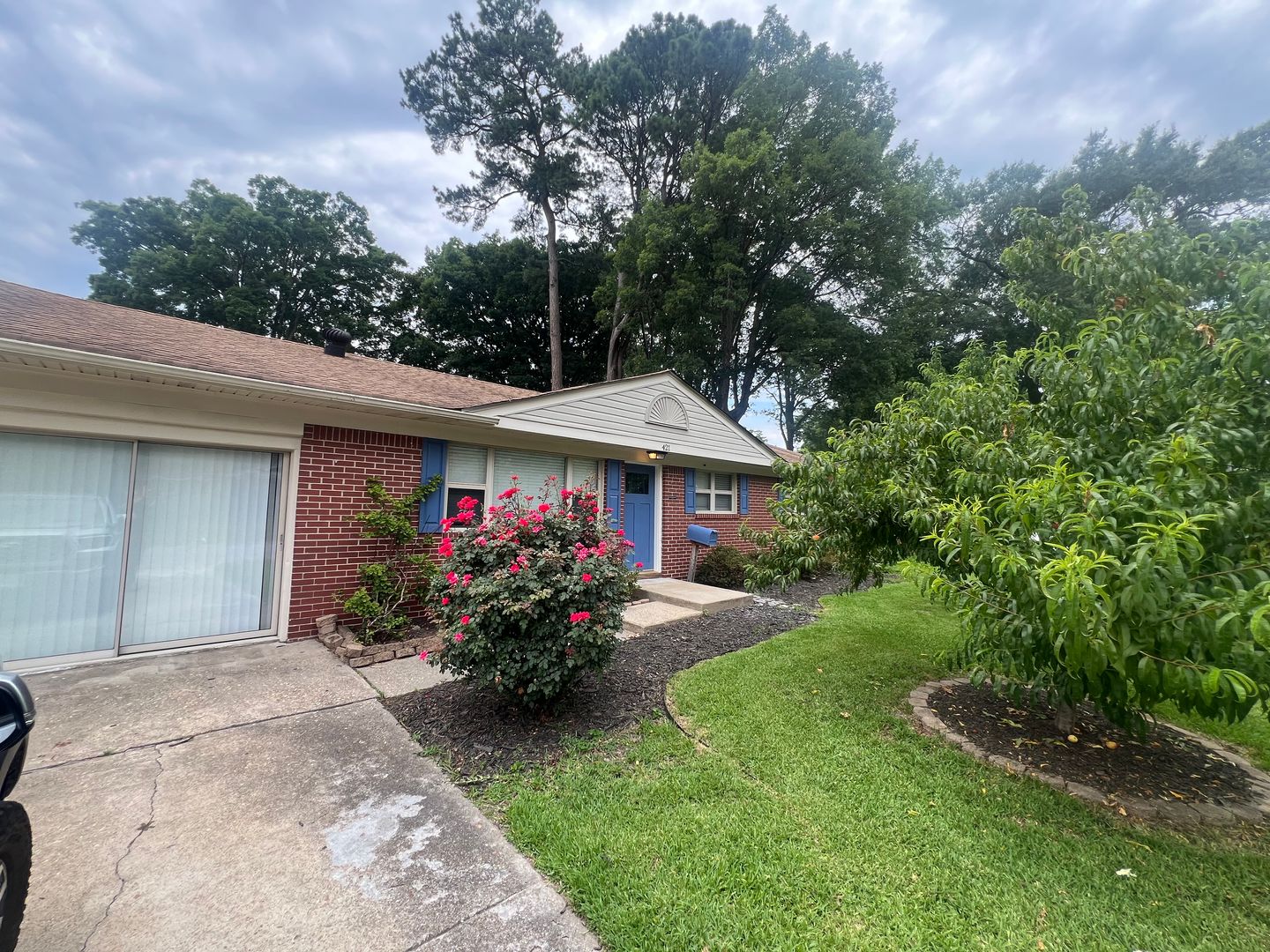Virginia Beach House: 421 Brian Ave.