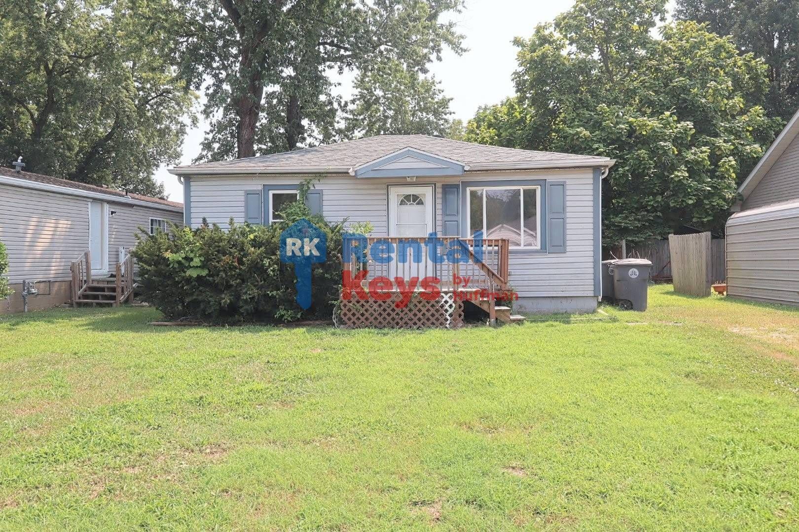 Evansville House: 5409 North Fares Ave
