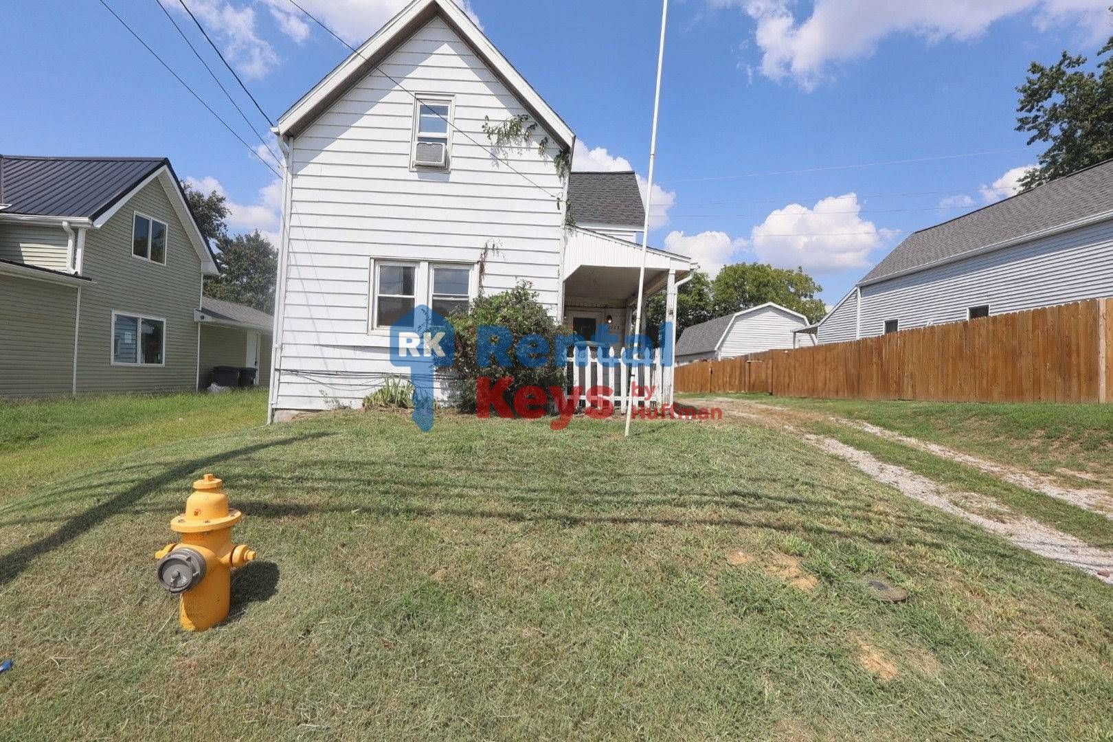 Evansville House: 3023 Claremont Avenue