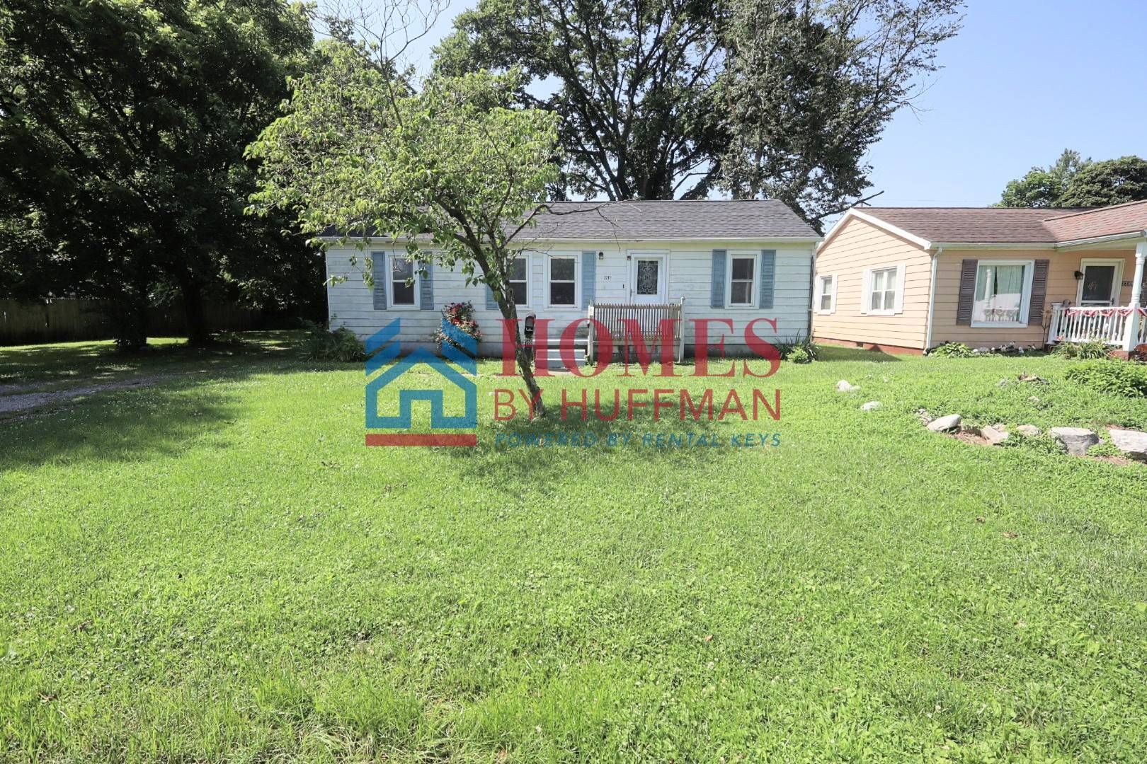 Evansville House: 2211 Frisse Avenue