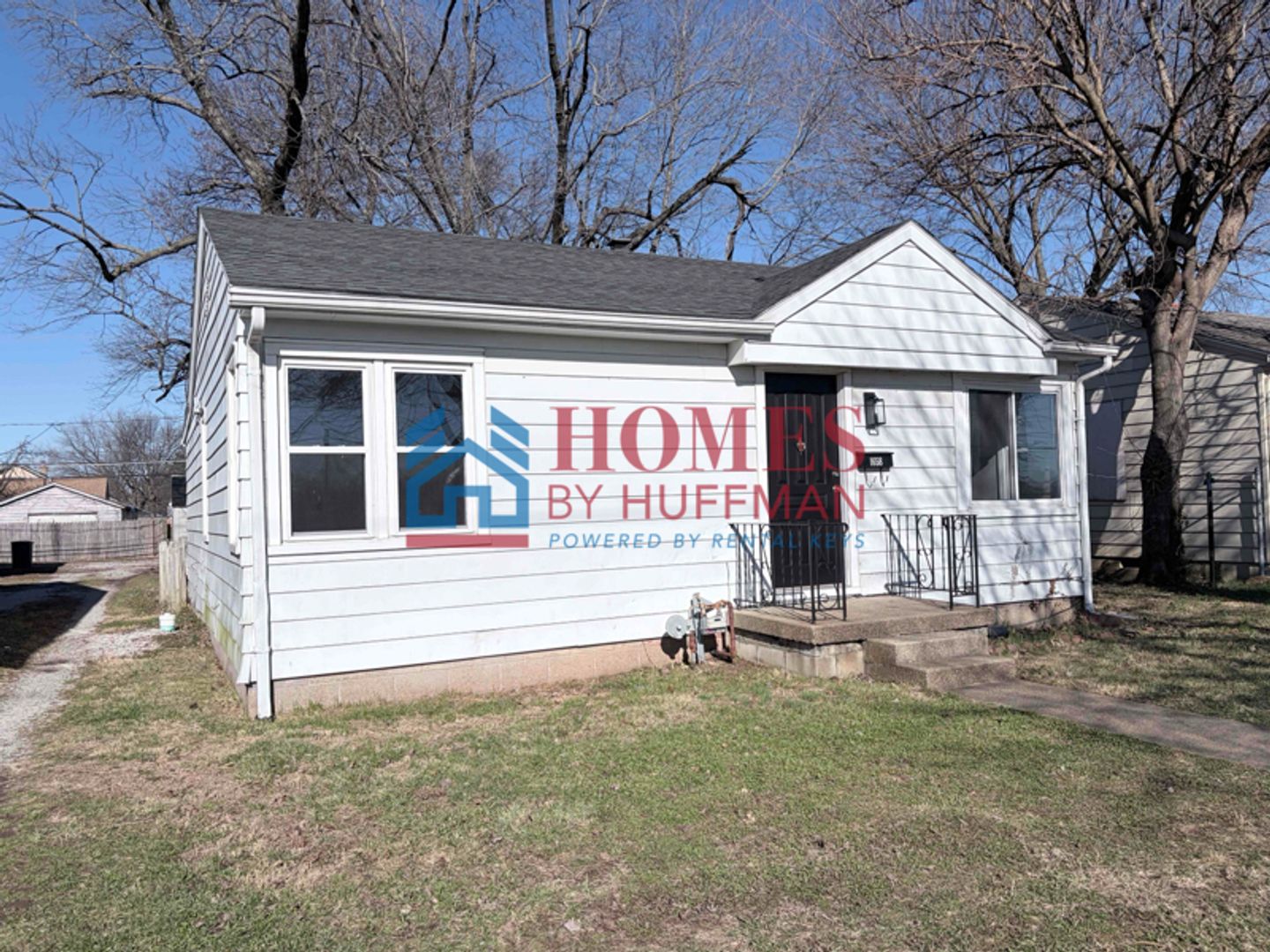 Evansville House: 1658 East Morgan Avenue