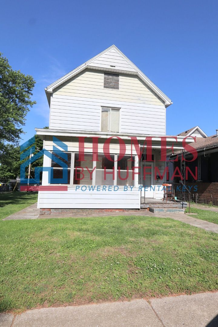 Evansville Apartment: 331 South Barker Avenue