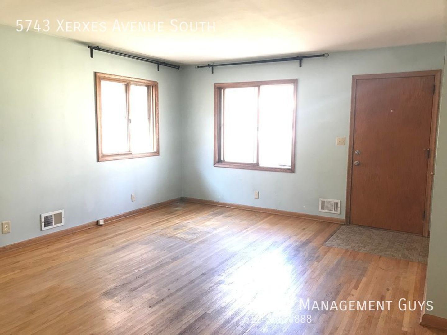 Minneapolis Apartment: 5741 Xerxes Ave S