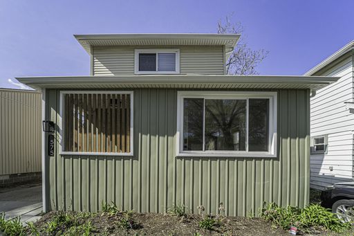 575 E Drayton, Ferndale, MI 48220