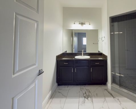 5637 Twin Oaks Drive, Sterling Heights, MI 48314