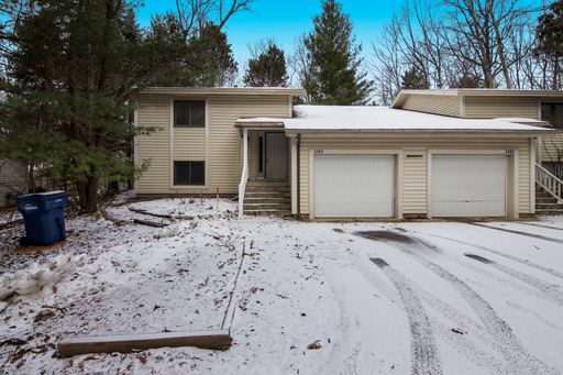 3463 Blackwood Dr, Traverse City, MI 49686