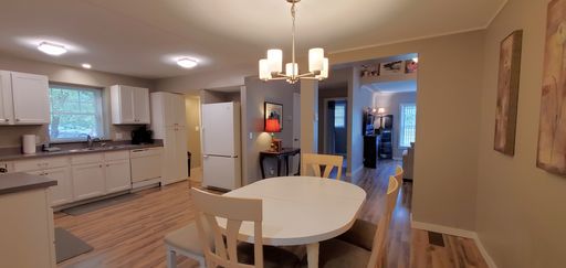 6260 Cedarmere (Unicorn House), Traverse City, MI 49686