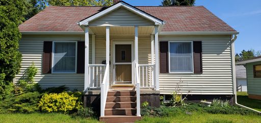 210 W. 16th Street, Traverse City, MI 49684