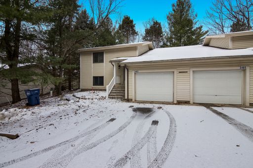 3463 Blackwood Dr, Traverse City, MI 49686