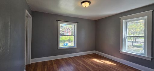 430 E Bremer , #2, Cadillac, MI 49690