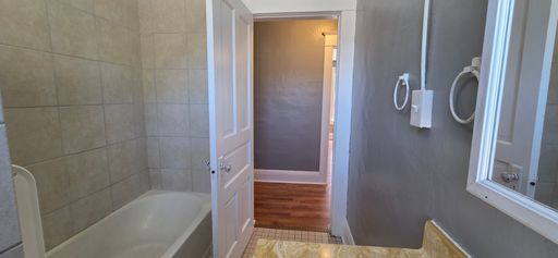 430 E Bremer , #2, Cadillac, MI 49690