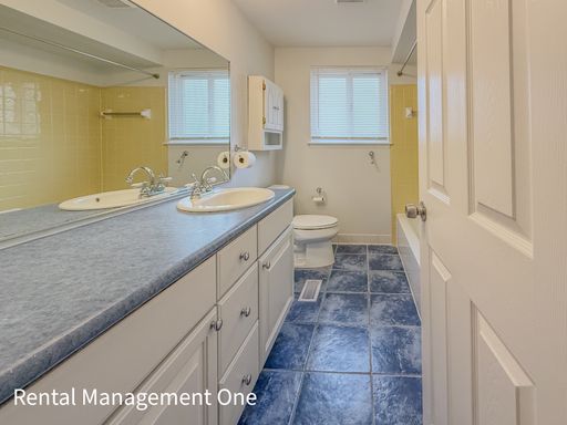 5604 Haymeadow Drive, West Bloomfield, MI 48322