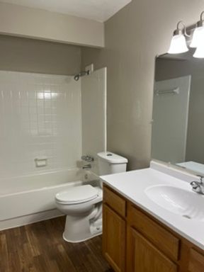 847 Ludlow Ave, Apt 103, Rochester, MI 48307