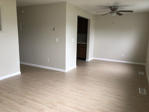 3359 Mahoney Dr - 3359 Mahoney Dr, Traverse City, MI 49696