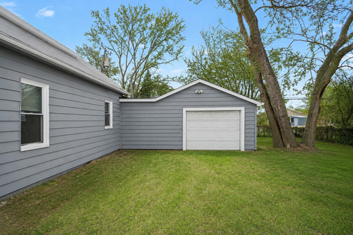 20801 Elroy, Warren, MI 48089
