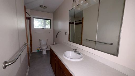 13497 Center Rd, Traverse City, MI 49686