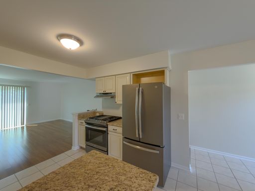 11575 Lynhurst Drive, Washington, MI 48094