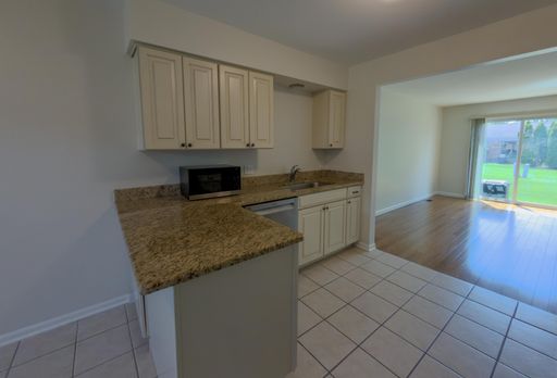 11575 Lynhurst Drive, Washington, MI 48094