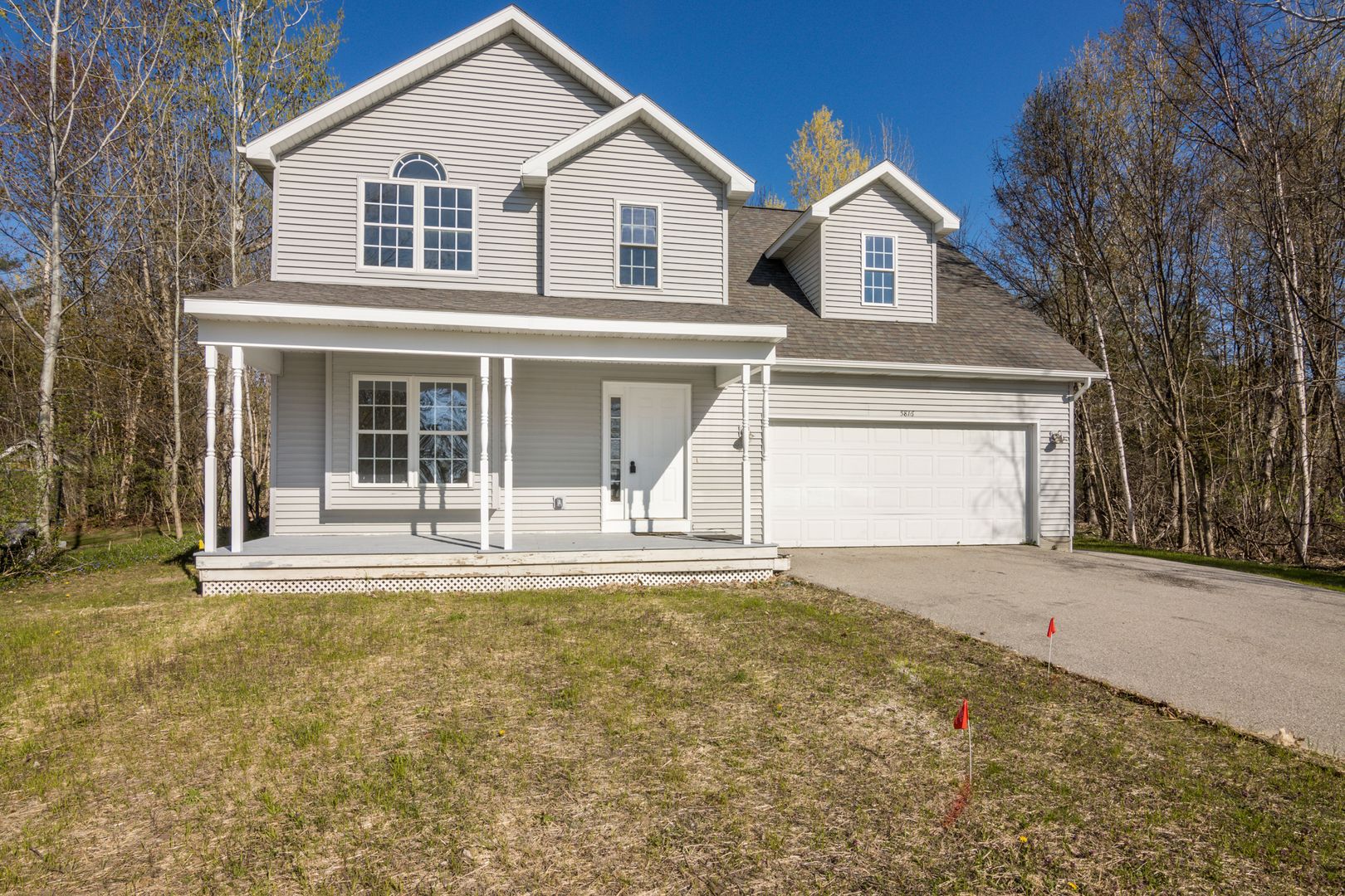 Suttons Bay House: 5816 SW Bay Shore Dr
