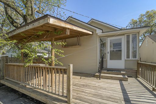 575 E Drayton, Ferndale, MI 48220