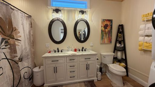 999 E Front St, Traverse City, MI 49686